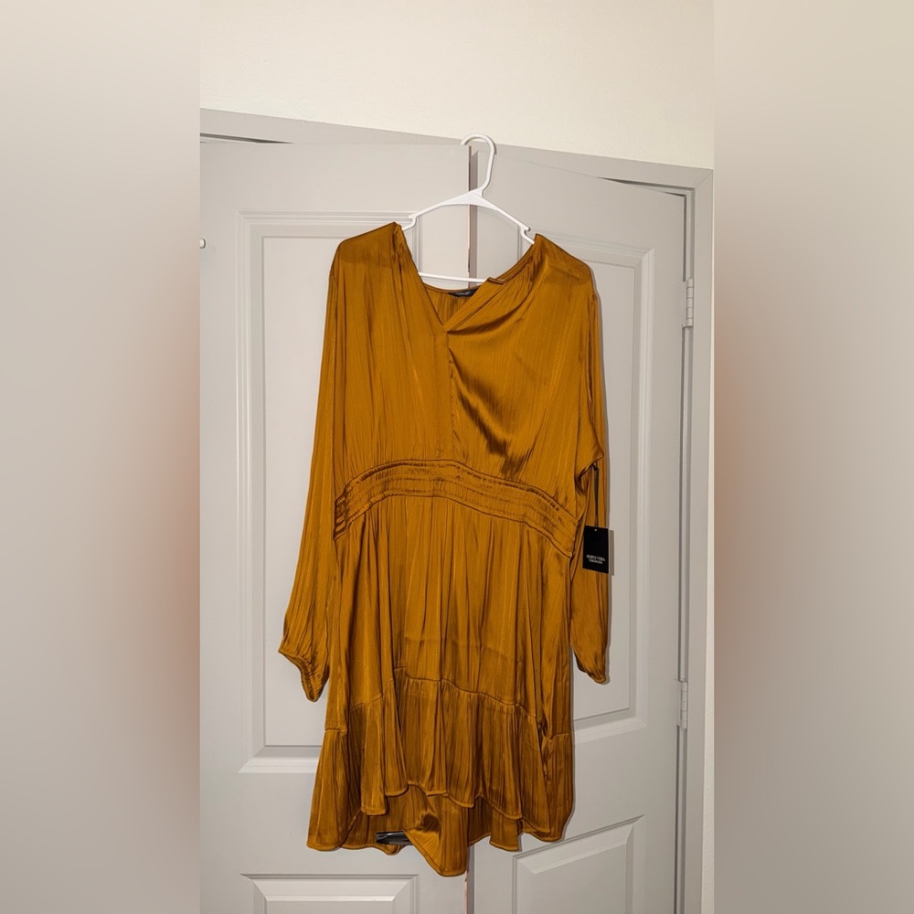 Simply Vera Vera Wang Mustard Pleated V-Neck Dress